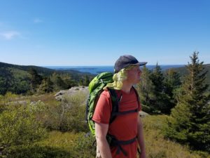 Read more about the article What to Pack for Hiking – Beginner’s Guide
