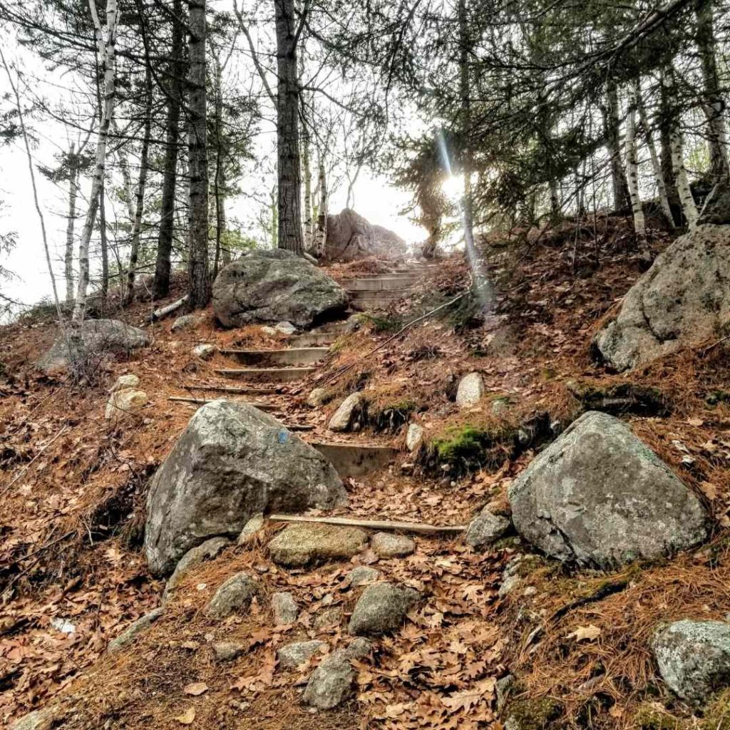 Kebo Mountain trail with sun